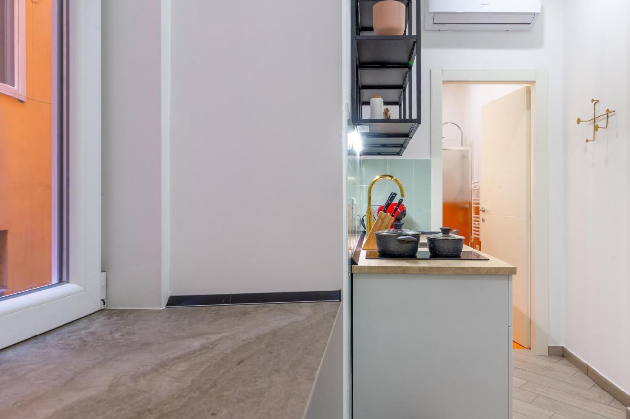 Lovely And Tiny Pied-A-Terre In The City Center Τεργέστη Εξωτερικό φωτογραφία